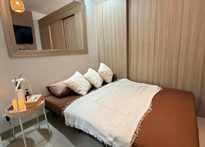 Apartment Pool View Near Naia, Smx Netflix, Wifi, Ps4