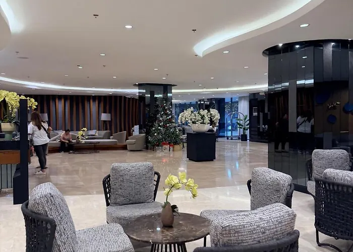 Pool View Near Naia, Smx Netflix, Wifi, Ps4 * Manila